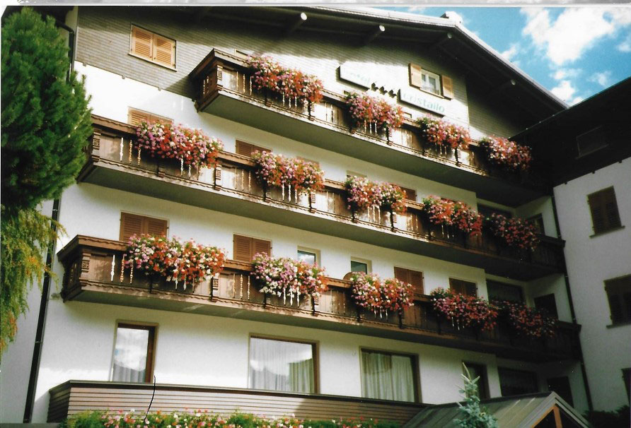 Hotel Cristallo: una lunga storia della famiglia Aldo Perli