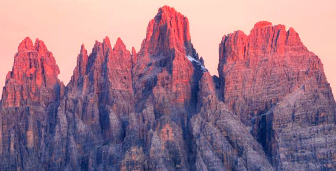 L’enrosadira e la romantica atmosfera delle Dolomiti